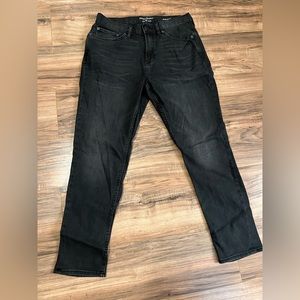 Banana Republic 32x30 Athletic Fit Travel Jean Black Wash Excellent Condition!